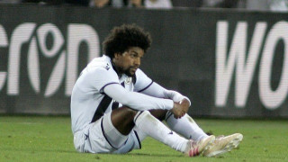 Η αφέλεια στην                          άμυνα πληρώνεται