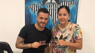 Πραγματικός αρχηγός: Δίπλα και στο γυναικείο μπάσκετ ο Βιεϊρίνια (pic)