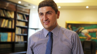 Ενα καφεδάκι με τον Αυγενάκη για μια ερώτηση περί... bullying