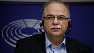 Παπαδημούλη: Εκατομμυριούχος ο ευρωβουλευτής του ΣΥΡΙΖΑ
