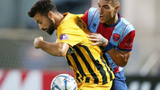 Εχασε                              χρόνο  και… έχασε