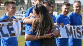 Πρόταση γάμου σε αγώνα τοπικού στην Ξάνθη        (pics)