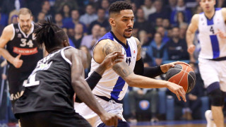 Χάνλαν: «Σαν να έπαιζαν δύο ομάδες κόντρα σε μία»