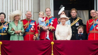 Αγγελία: Η Βασίλισσα της Αγγλίας προσλαμβάνει υπάλληλο με 100.000 ευρώ