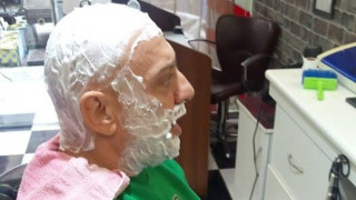 Ο Ραπτόπουλος... κουρεύεται και κράζει Ενινγκ, Φερέιρα (vid)