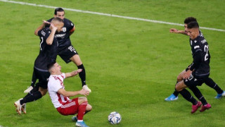 Διαμαρτύρεται και στα social media για πέναλτι ο Ποντένσε  (vid)