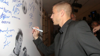 Ομιλούν για την ιστορία ενώ η ιστορία σιωπά!