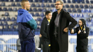 «Πρώτα οι αποδεσμεύσεις, μετά οι μεταγραφές»