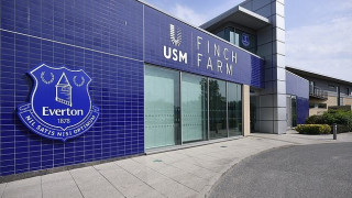 Οπαδοί της Εβερτον βρέθηκαν στο προπονητικό κέντρο και απαίτησαν να δουν τους παίκτες!