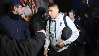 Έφτασε η αποστολή του ΠΑΟΚ, ρίψη φωτοβολίδας (pics+vid)