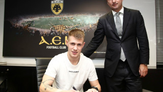 Ανακοίνωσε τον Σιμάνσκι η ΑΕΚ