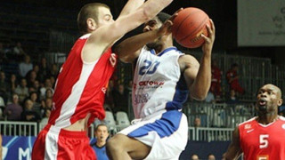 Μπαίνει σε περιπέτειες η Καντού