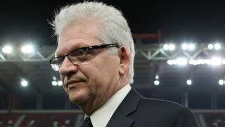 Σενάρια παραίτησης για Σαρρή