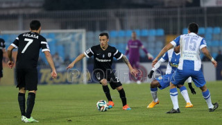 Δεν μπορεί να παίζει άλλο στα... κόκκινα