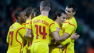 Άνετα στους «4» Λίβερπουλ, Τότεναμ