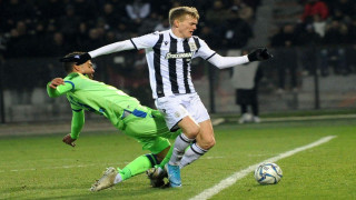 Οι Πολωνοί αποθεώνουν τον Σφιντέρσκι