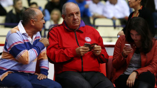 Το συμβολικό μήνυμα του Τέρενς Κουίκ υπέρ των Ποντίων