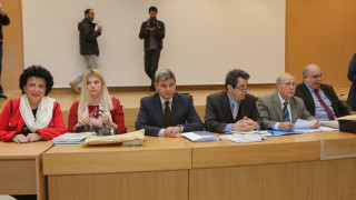 Παραμονές ντέρμπι το σκεπτικό! Σύμπτωση;