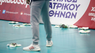 ΧΑΜΟΣ στου Ρέντη με δακρυγόνα στον τελικό ΟΣΦΠ-ΠΑΟ