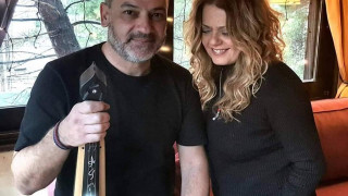 Η Τσαλιγοπούλου συγκλονίζει τραγουδώντας ποντιακά