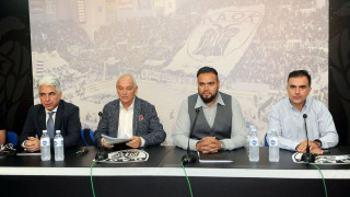 Οργισμένος ο Κωνσταντινίδης αλλά δέχεται πιέσεις