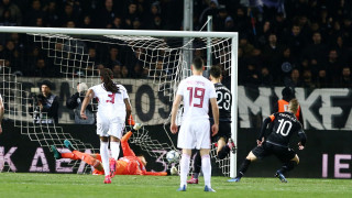 Διπλή, ιστορική κορυφή μπροστά για τον Πέλκα