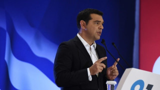 «Γι΄ αυτό έγραψα βιβλίο για τον Τσίπρα»