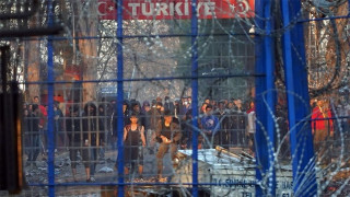 Εβρος: Ένταση στα σύνορα, μετανάστες προσπάθησαν να περάσουν τον φράχτη