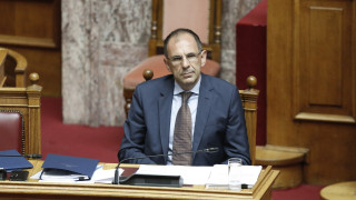 Τα μπέρδεψε περισσότερο τα πράγματα ο Γεραπετρίτης