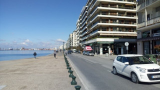 Συμμορφωμένοι οι Θεσσαλονικείς, με τάξη και σεβασμό στα μέτρα