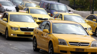 Πρόταση τα ταξί να κάνουν ντελίβερι και διακομιδή ασθενών