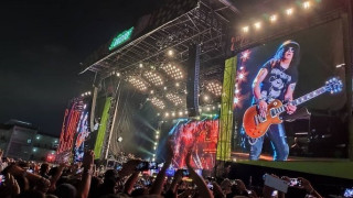Σάλος για συναυλία των Guns N' Roses με 40.000 θεατές