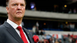 Φαν Χάαλ: «Αποχώρησε τραυματίας ο Φαν Πέρσι»