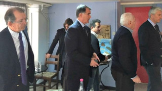 Τσίπρας σε Μπάγεβιτς: «Πού εργάζεστε τώρα;»