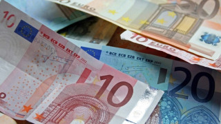 Μέτρα στήριξης με επιδόματα και δώρο στα σώματα ασφαλείας