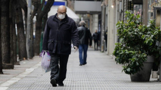 Διαγράφονται τα πρόστιμα σε ηλικιωμένους που επιβλήθηκαν κατά την πανδημία