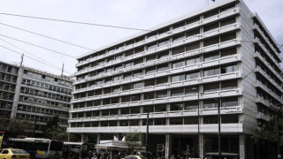 Τα 800€ στους ελεύθερους επαγγελματίες και η νέα λίστα με τους ΚΑΔ