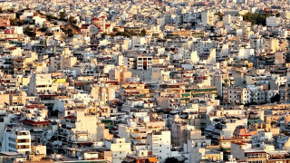 Κορωνοϊός : Παγώνουν αντικειμενικές και ΕΝΦΙΑ