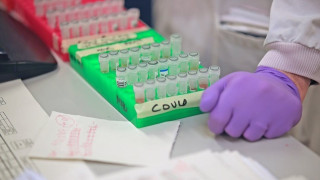 Τρεις νέοι θάνατοι και 51 νέα επιβεβαιωμένα κρούσματα στην Ταϊλάνδη