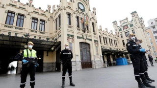 Καθολικό εγγυημένο εισόδημα ετοιμάζει η Ισπανία