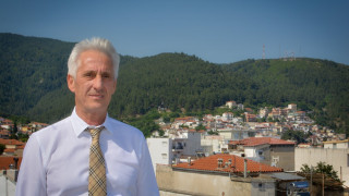 Ο δήμαρχος Ξάνθης μετατρέπει γήπεδο σε νοσοκομείο