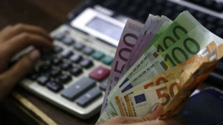 Κορωνοϊός: Έκπτωση 25% σε μελλοντικό φόρο για άμεση καταβολή ΦΠΑ