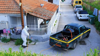 Κορωνοϊός: Τεράστια επιχείρηση στον οικισμό Ρομά στη Λάρισα