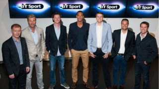 Αγγλία: Αντιδρούν οι τηλεσχολιαστές για το «ψαλίδι» στις αμοιβές