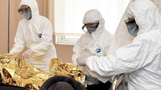 Έλληνες νοσηλευτές στη Γερμανία: Όταν βλέπουμε ότι κάποιος θα πεθάνει, του κρατάμε το χέρι