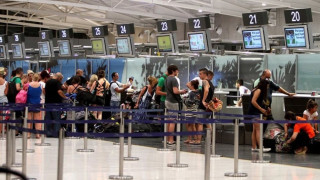 Γερμανία: «Μπλόκο» στα ταξίδια στο εξωτερικό ως τις 14 Ιουνίου