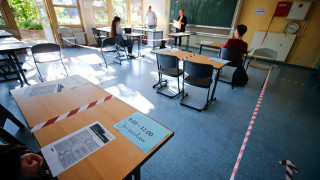 Σχολείο στη Γερμανία άνοιξε με αποστάσεις ασφαλείας