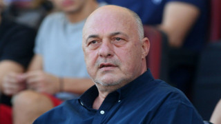 ΑΠΙΣΤΕΥΤΟΣ Μπέος: Πέταξε το κινητό του γιατί χτυπούσε και έβρισε τον Αλκίνοο Ιωαννίδη