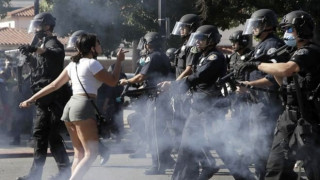 Τζόρτζ Φλόιντ: Πεδίο μάχης πάνω από 20 πόλεις μετά τη δολοφονία