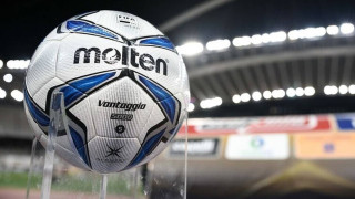 Παλιά, το πιο σύντομο ανέκδοτο ήταν «ένας Αλβανός τουρίστας». Διαχρονικά, είναι... «ελληνικό ποδόσφαιρο»